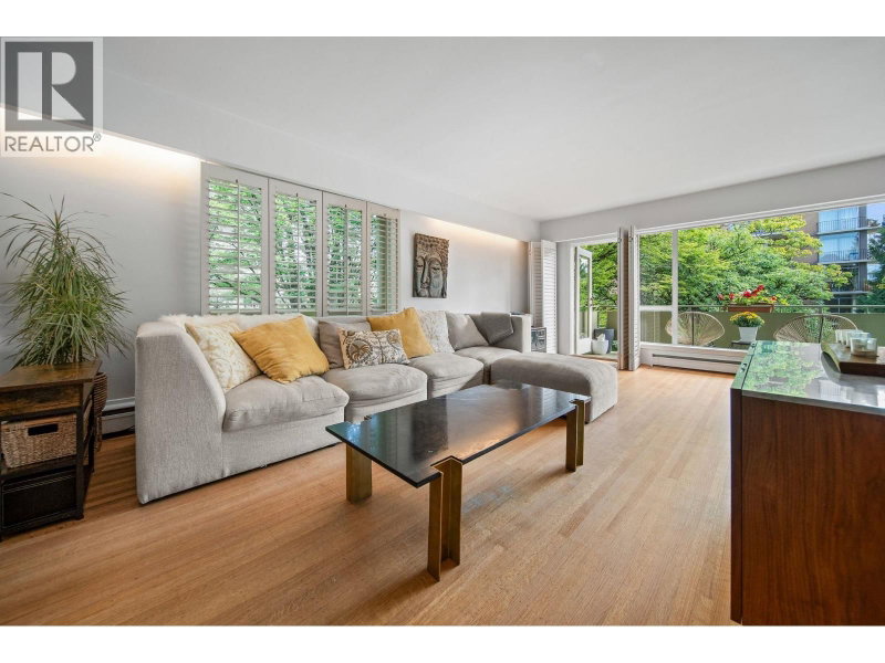 5475 VINE Street Vancouver British Columbia, V6M 3Z7 - 2 Bedrooms Condo For Sale