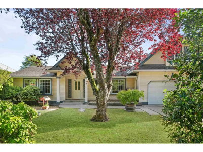 20094 24 Avenue | Langley British Columbia | Slide Image Two