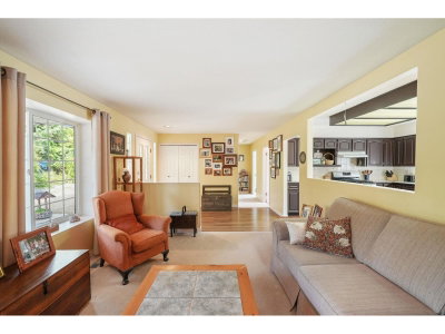 20094 24 Avenue | Langley British Columbia | Slide Image Seven