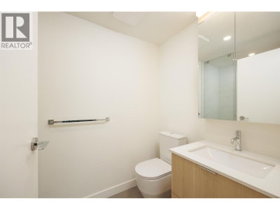 308 ALDERSON Avenue | Coquitlam British Columbia | Slide Image Twelve