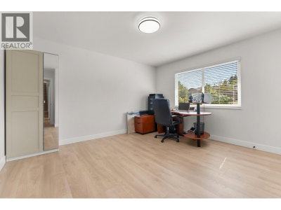 9152 KLENNER Drive | Burnaby British Columbia | Slide Image Sixteen