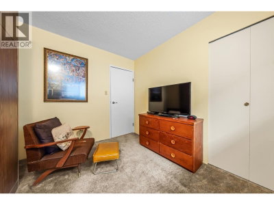 3162 OXFORD Street | Port Coquitlam British Columbia | Slide Image Twenty-seven