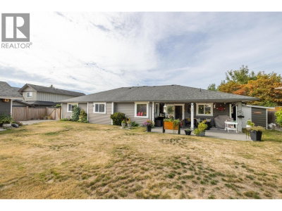 4784 TAMARACK Place | Sechelt British Columbia | Slide Image Thirty-five