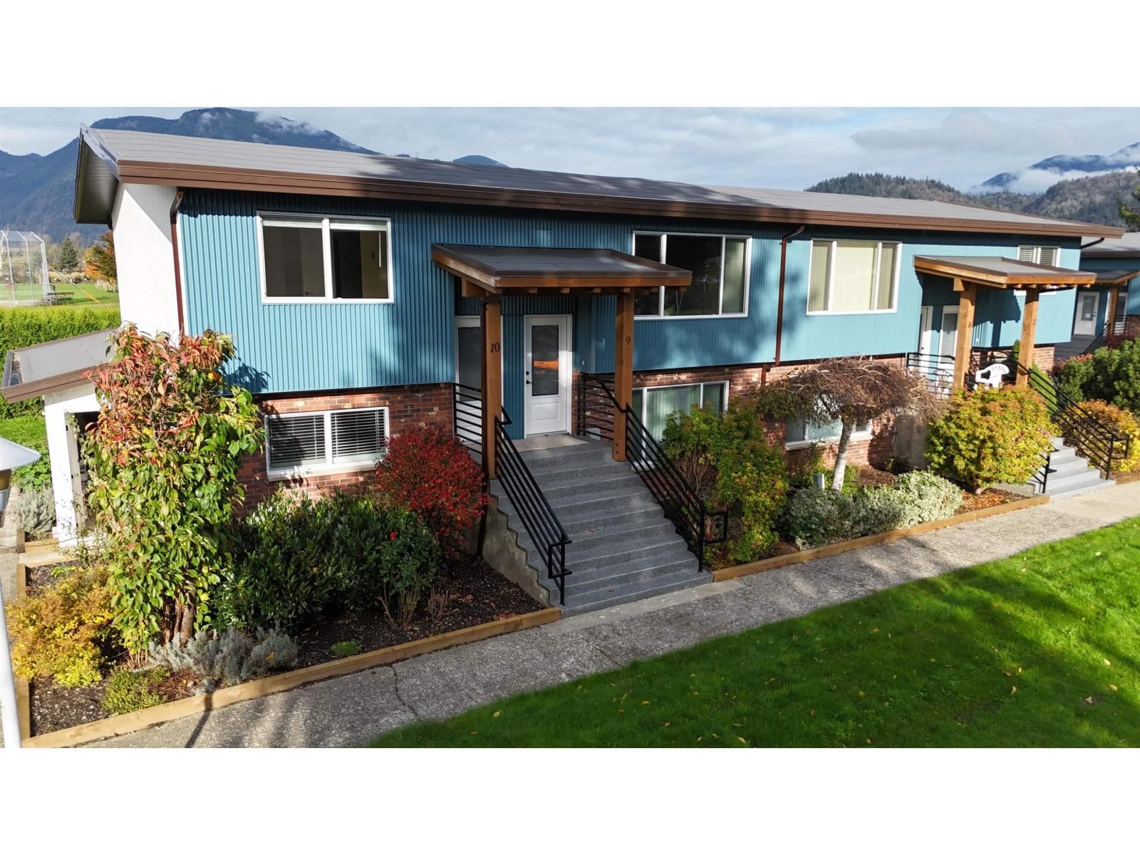 1725 BEAMAN Drive, Agassiz, British Columbia V0M 1A3