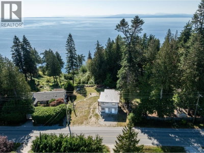 7835 REDROOFFS Road | Halfmoon Bay British Columbia | Slide Image Thirty-one