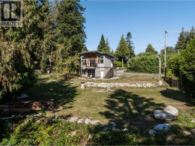 7835 REDROOFFS Road | Halfmoon Bay British Columbia | Slide Image Thirty-two