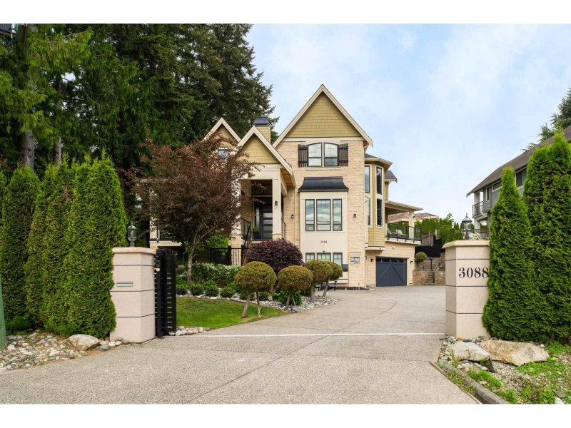 3088 144 Street Surrey British Columbia, V4P 1R1 - 7 Bedrooms Home For Sale
