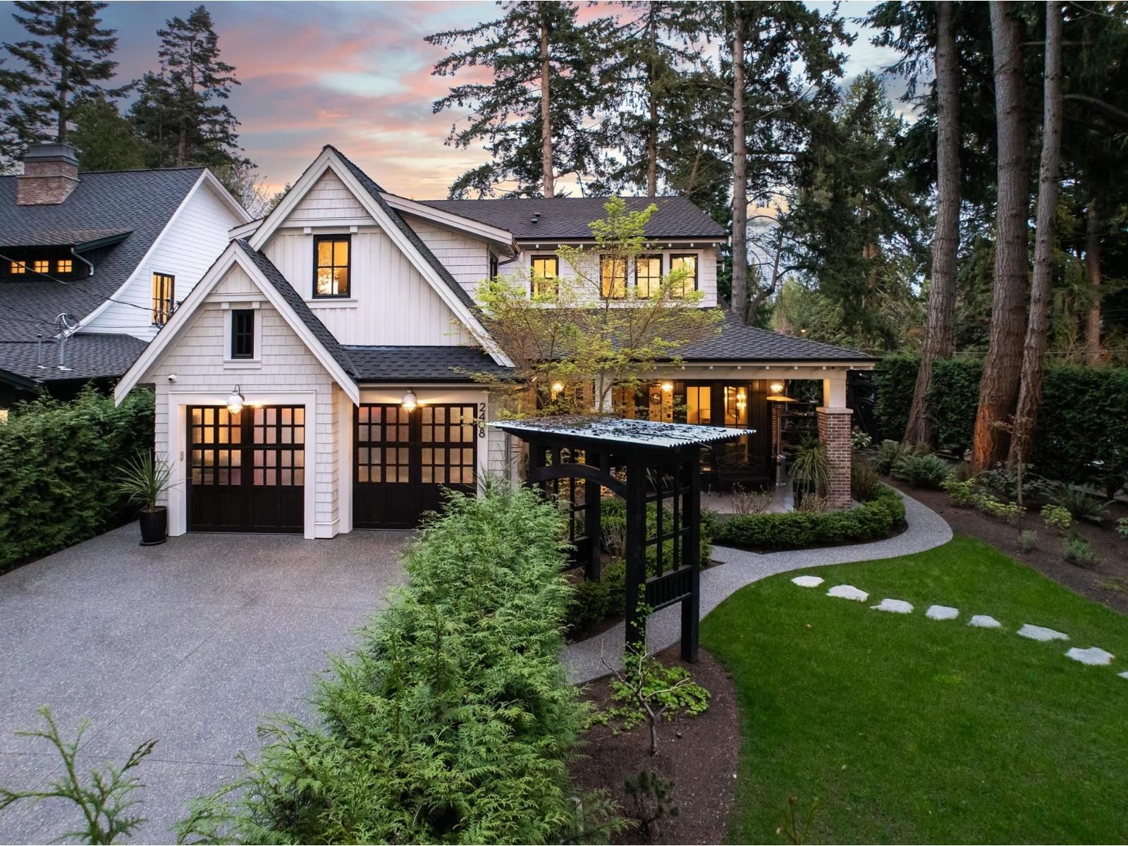 2408 CHRISTOPHERSON Road, Surrey, British Columbia V4A 5W2