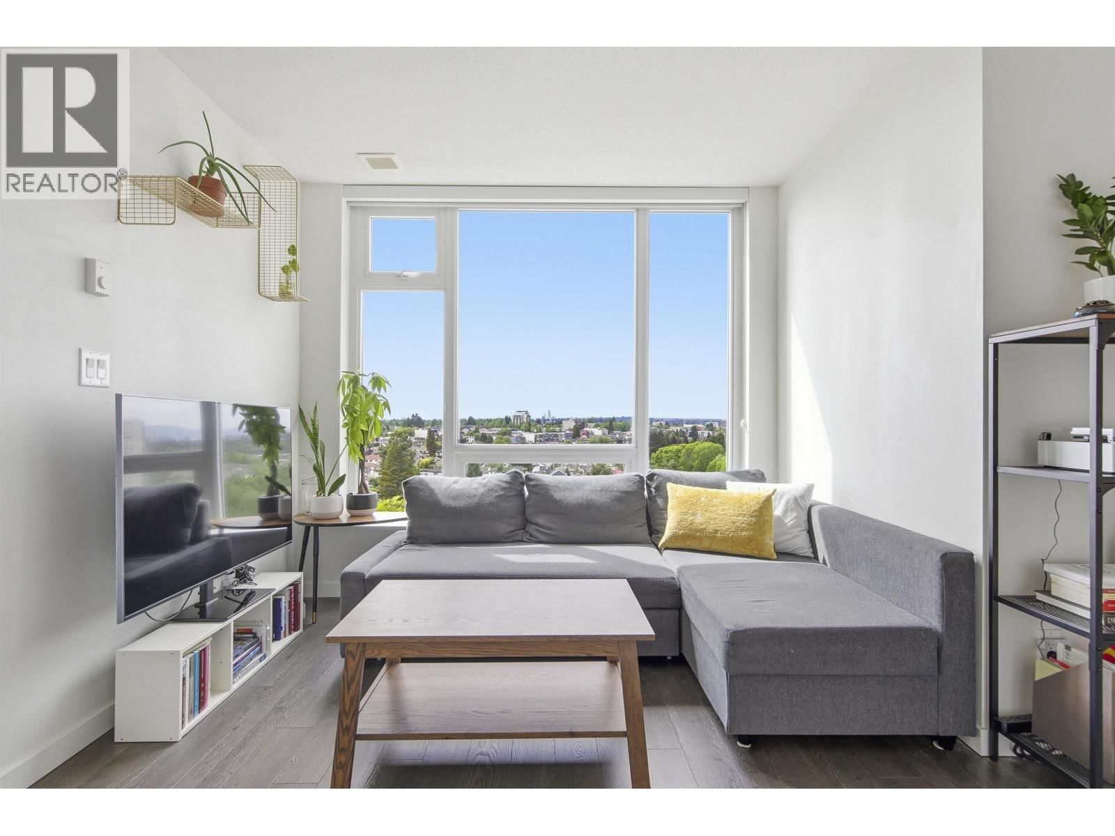 5665 BOUNDARY Road, Vancouver, British Columbia V5R 0E4