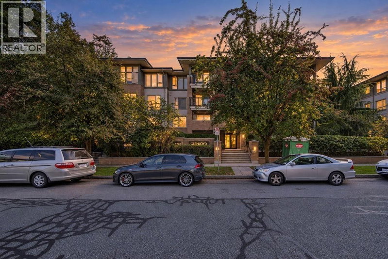 5740 TORONTO Road Vancouver British Columbia, V6T 1L2 - 2 Bedrooms Condo For Sale
