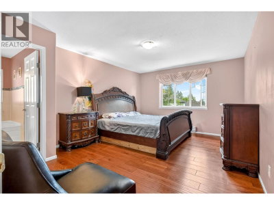 1599 PLATEAU Crescent | Coquitlam British Columbia | Slide Image Sixteen