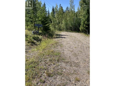 57600 SOMERSET Drive | Cluculz Lake British Columbia | Slide Image Eight