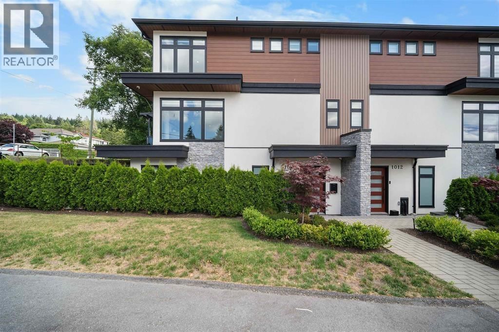1010 AUGUSTA Avenue, Burnaby, British Columbia V5A 2V4