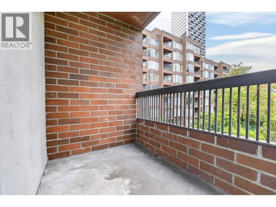 950 DRAKE Street | Vancouver British Columbia | Slide Image Twenty