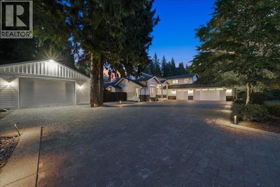 24155 124 Avenue | Maple Ridge British Columbia | Slide Image Three