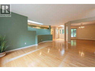 1305 GOWER POINT Road | Gibsons British Columbia | Slide Image Twelve