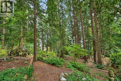 1305 GOWER POINT Road | Gibsons British Columbia | Slide Image Thirty-seven
