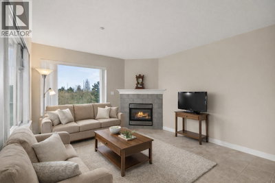 1330 HUNTER Road | Delta British Columbia | Slide Image Three