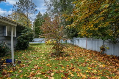14346 68B Avenue | Surrey British Columbia | Slide Image Twenty-four