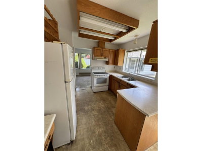 14220 19A Avenue | Surrey British Columbia | Slide Image Five