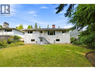 535 AILSA Avenue | Port Moody British Columbia | Slide Image Twenty-six