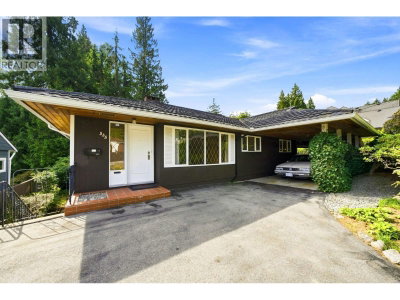 535 AILSA Avenue | Port Moody British Columbia | Slide Image Thirty