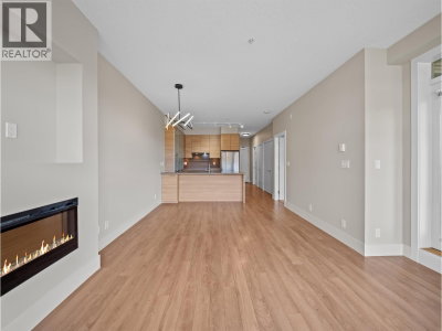 3606 ALDERCREST Drive | North Vancouver British Columbia | Slide Image Ten
