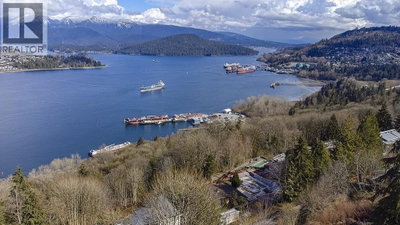 5645 HIGHFIELD Drive | Burnaby British Columbia | Slide Image Four