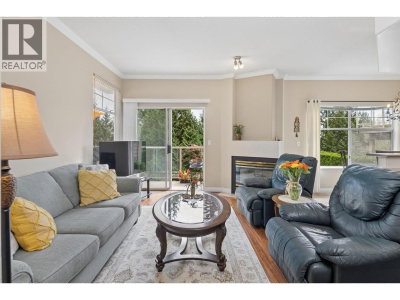 2979 PANORAMA Drive | Coquitlam British Columbia | Slide Image Ten