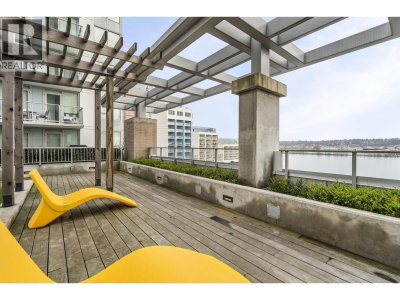 988 QUAYSIDE Drive | New Westminster British Columbia | Slide Image Fourteen