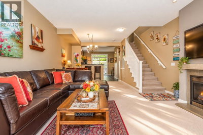 2200 PANORAMA Drive | Port Moody British Columbia | Slide Image Seven