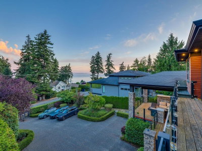 13307 MARINE Drive | Surrey British Columbia | Slide Image Thirty-eight
