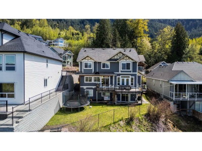 50473 KINGSTON Drive | Chilliwack British Columbia | Slide Image Thirty-two