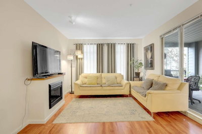 15380 102A Avenue | Surrey British Columbia | Slide Image Four