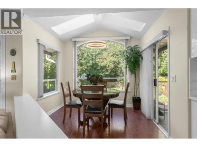 57 FOXWOOD Drive | Port Moody British Columbia | Slide Image Twelve