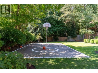 57 FOXWOOD Drive | Port Moody British Columbia | Slide Image Thirty-seven