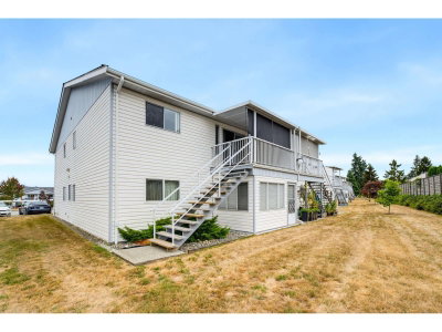 32691 GARIBALDI Drive | Abbotsford British Columbia | Slide Image Twenty-seven