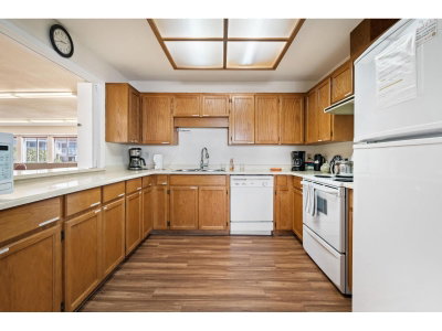 32691 GARIBALDI Drive | Abbotsford British Columbia | Slide Image Thirty-four