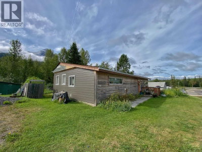 4210 15TH Avenue | New Hazelton British Columbia | Slide Image Two