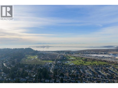 1369 56 Street | Tsawwassen British Columbia | Slide Image Thirty-three