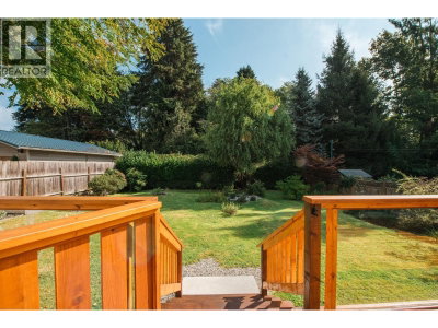 320 COCHRANE Road | Gibsons British Columbia | Slide Image Fifteen