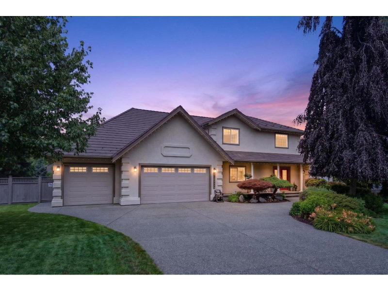 18055 98 Avenue Surrey British Columbia, V4N 4V5 - 5 Bedrooms Home For Sale