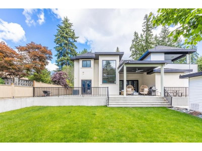 5573 125A Street | Surrey British Columbia | Slide Image Forty