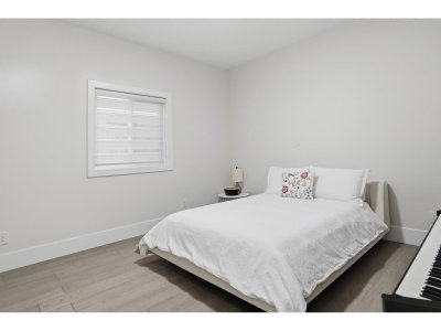 20549 70A Avenue | Langley British Columbia | Slide Image Ten