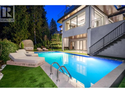 1405 28TH Street | West Vancouver British Columbia | Slide Image Forty