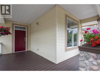 19777 BRIGHTON Place | Pitt Meadows British Columbia | Slide Image Four