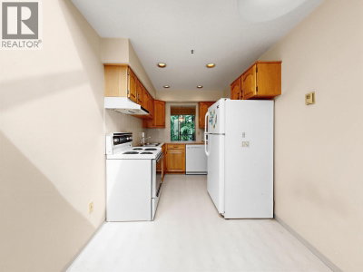 7110 BARNET Road | Burnaby British Columbia | Slide Image Nine