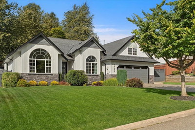 46489 EDGEMONT Place | Chilliwack British Columbia | Slide Image One
