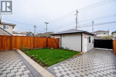 150 51ST Avenue | Vancouver British Columbia | Slide Image Thirteen