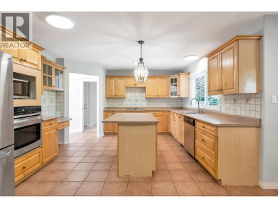 10291 CAITHCART Road | Richmond British Columbia | Slide Image Six